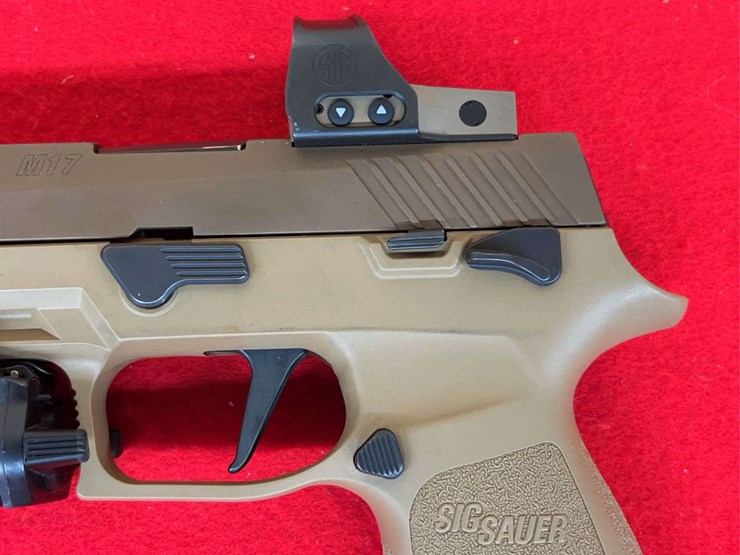 sig-sauer-p320-m17-9mm-semiauto-pistol-image-8