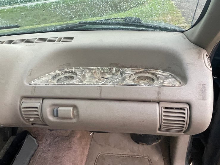 1996-chevrolet-3500-image-48