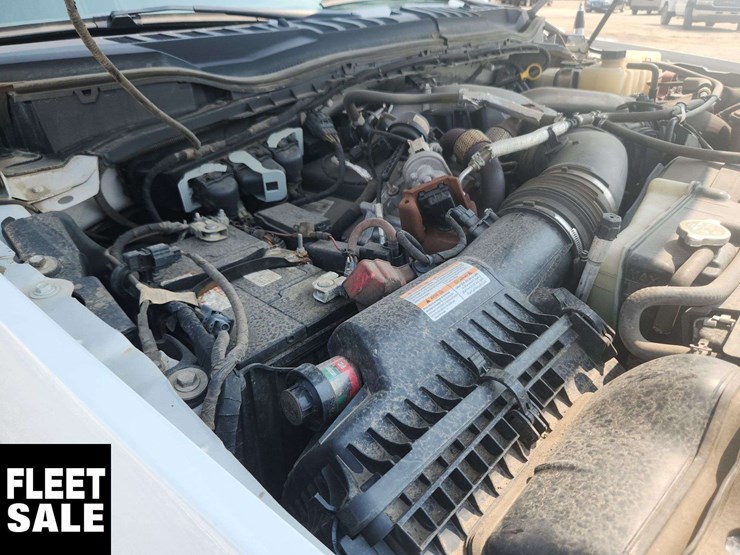 2021-ford-f550-image-29