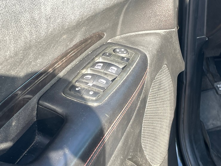 2013-dodge-durango-image-9