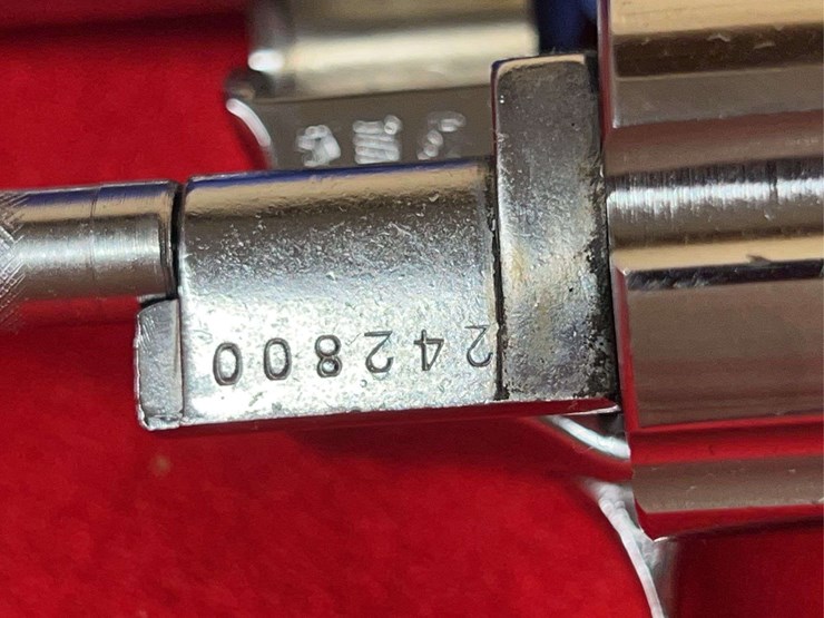 burgo-model-108s-.32-s&w-da-revolver-image-12