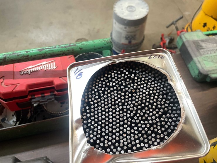 #4064-•-lincoln-electric-welding-rods-image-3