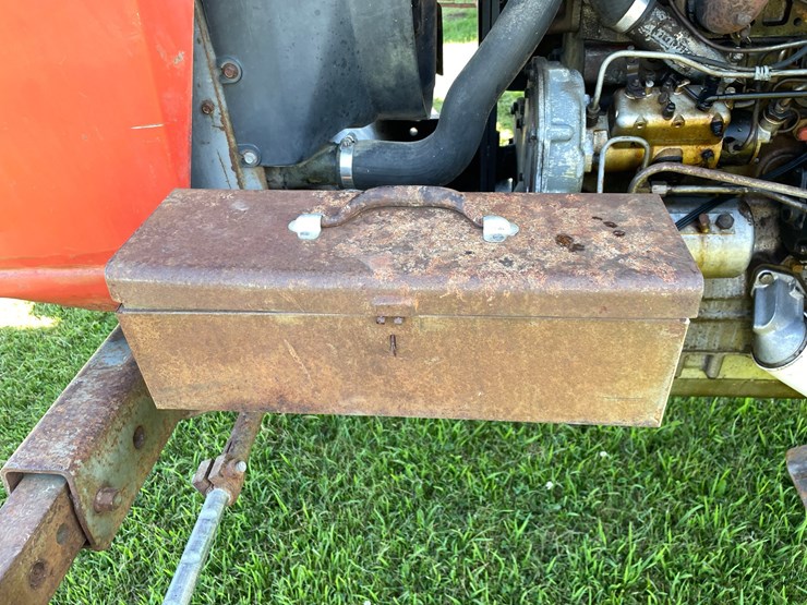 massey-ferguson-1085-image-15