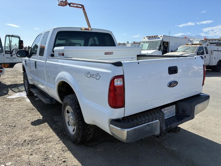 2008-ford-f250-image-4