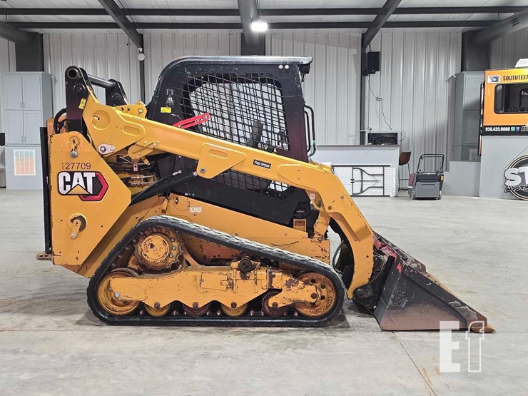 2022-caterpillar-259d3-image-6