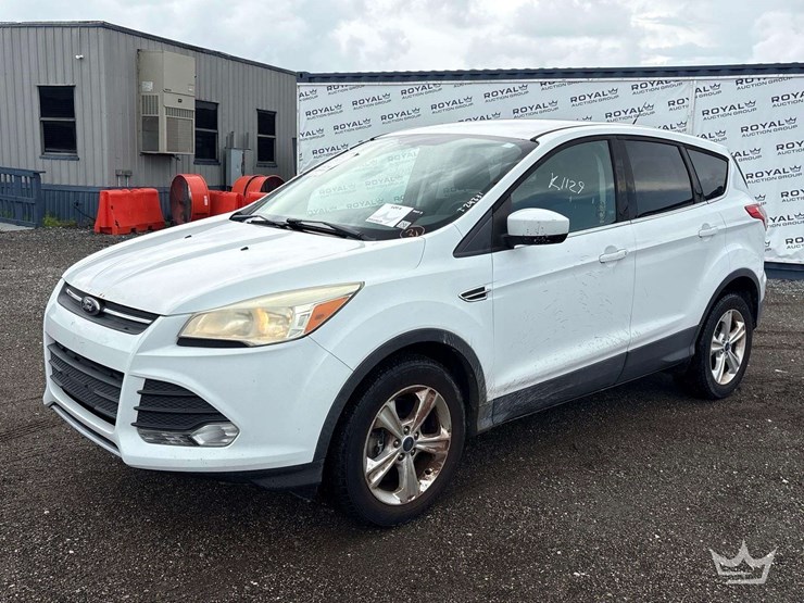 2013-ford-escape-image-1