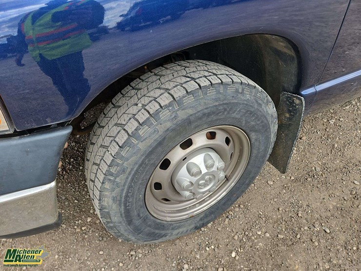 2004-dodge-ram-2500-image-13