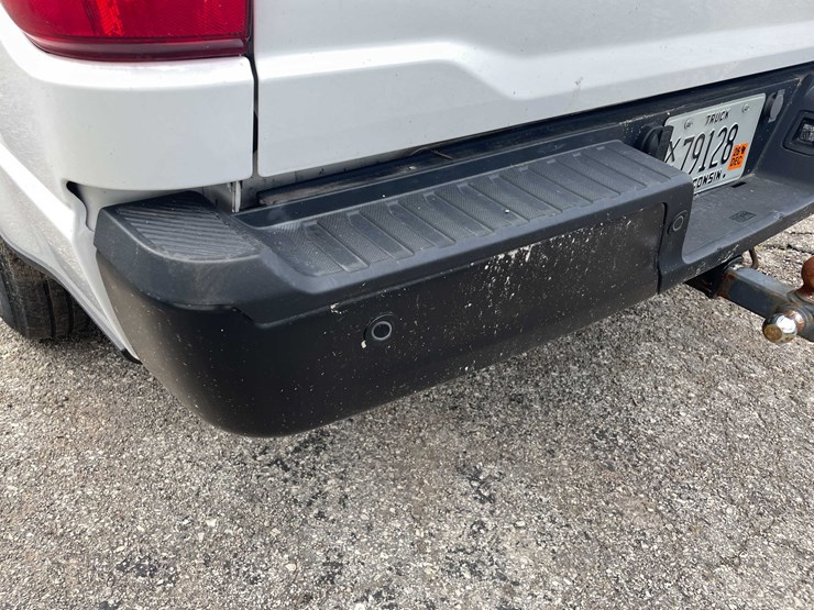 2023-ford-f150-xl-image-28