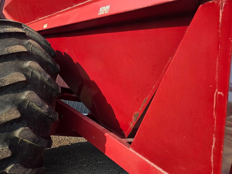 j&m-620-grain-cart-image-34