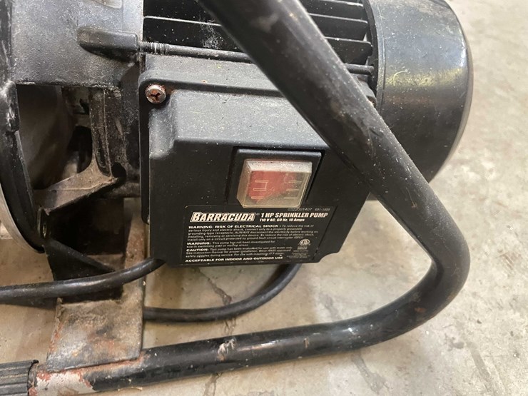 #4077-•-(2)-electric-water-pumps-with-valves-image-6
