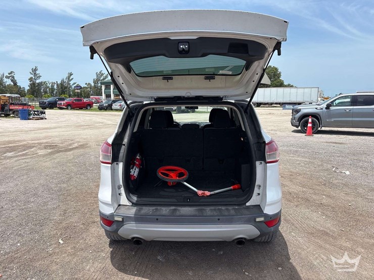 2016-ford-escape-image-24