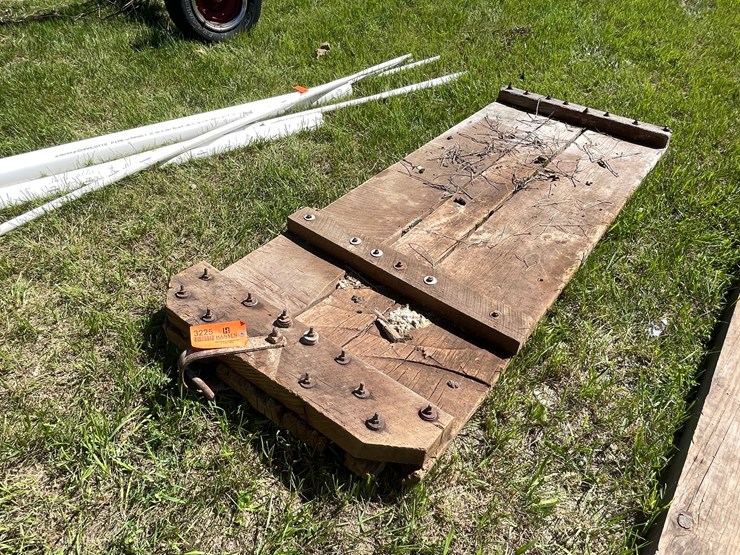 #3225-•-vintage-wood-sled-image-1