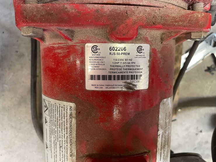 #4078-•-(2)-electric-water-pumps-with-valves-image-5