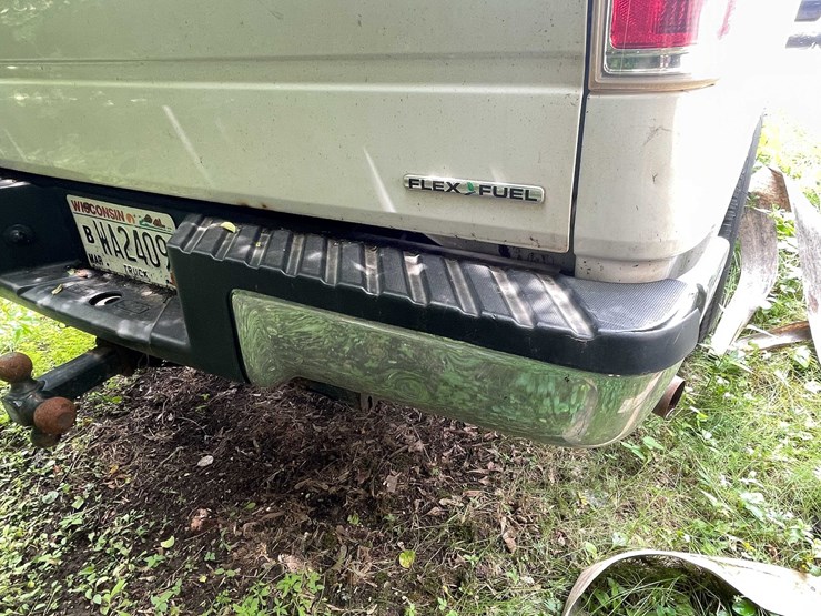 2014-ford-f150-xl-image-26