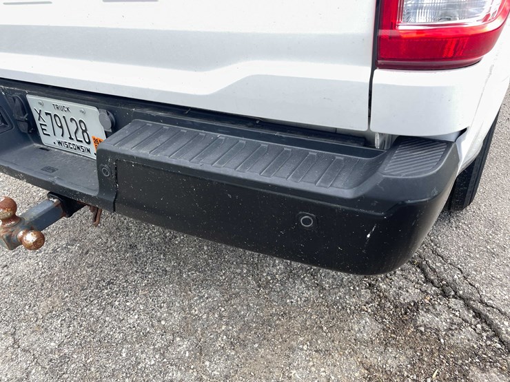 2023-ford-f150-xl-image-26
