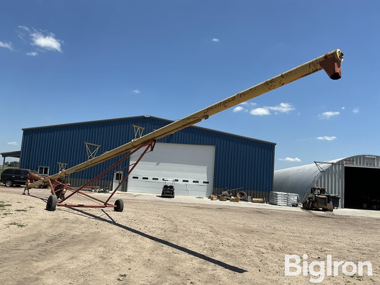 westfield-mk100-71-grain-auger-w/swing-hopper-image-7