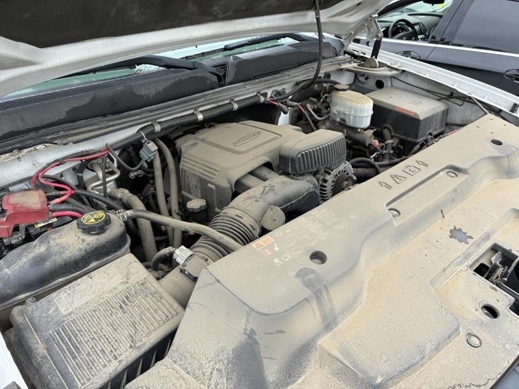 2012-gmc-sierra-2500-image-8