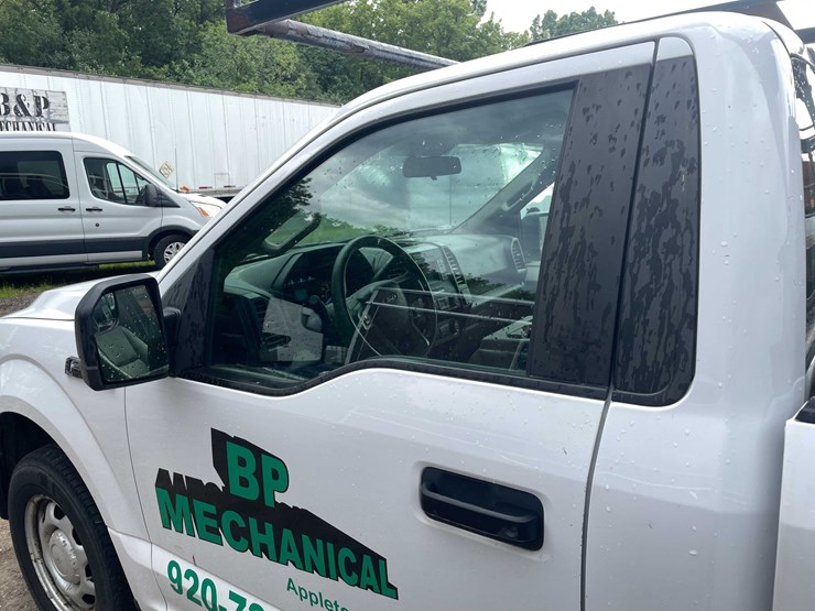 2017-ford-f150-xl-image-40