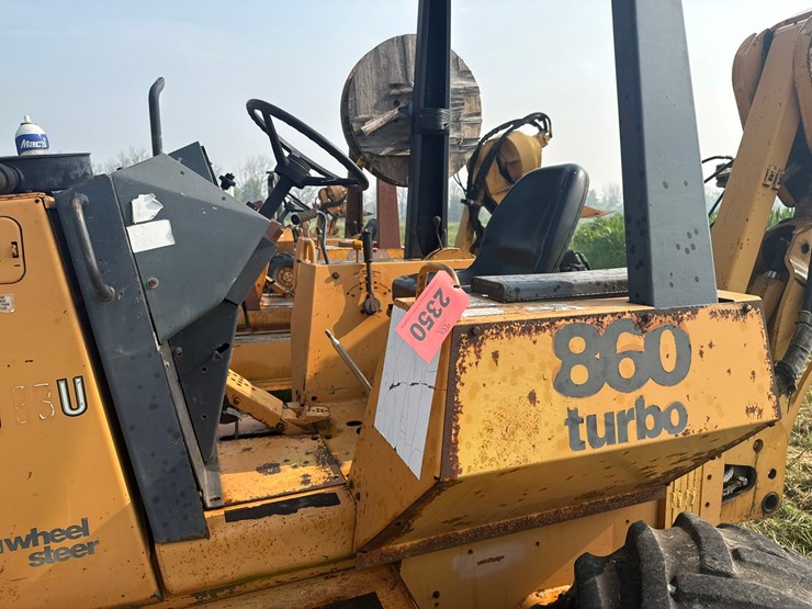 case-860-turbo-image-35