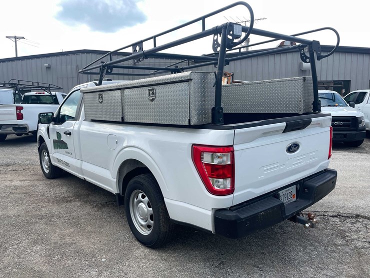 2023-ford-f150-xl-image-7