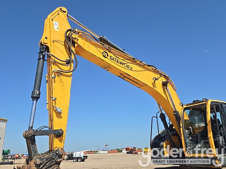 hyundai-hx235-lcr-image-24