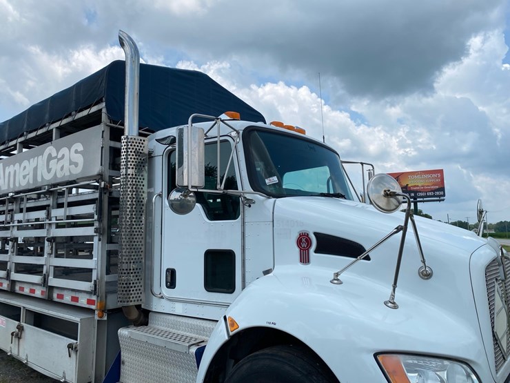 2014-kenworth-t370-bottle-gas-truck-image-10