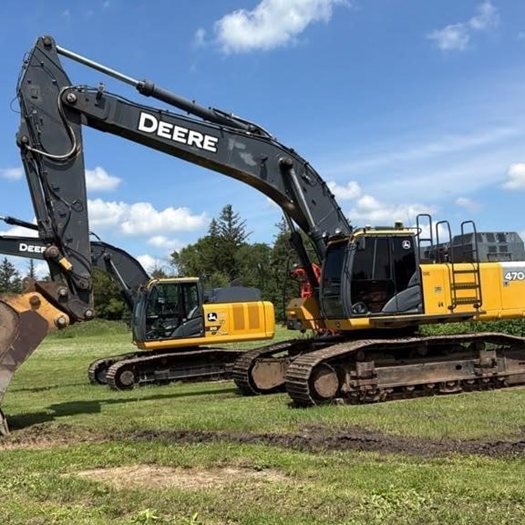 2015 DEERE 470G LC