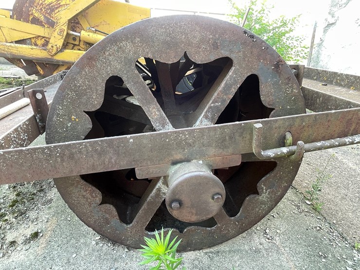 #2270-•-heavy-duty-pull-behind-roller-image-7