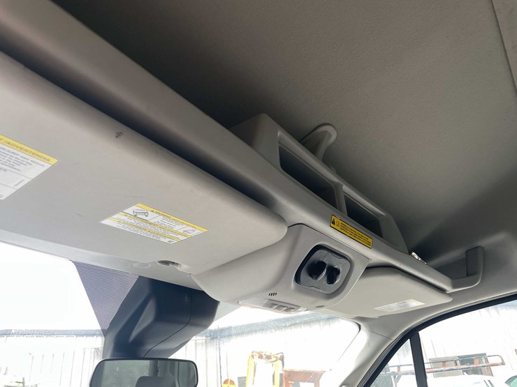 2018-ford-transit-image-57