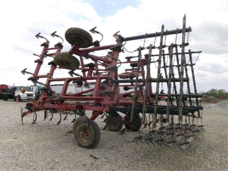 case-ih-4300-image-8