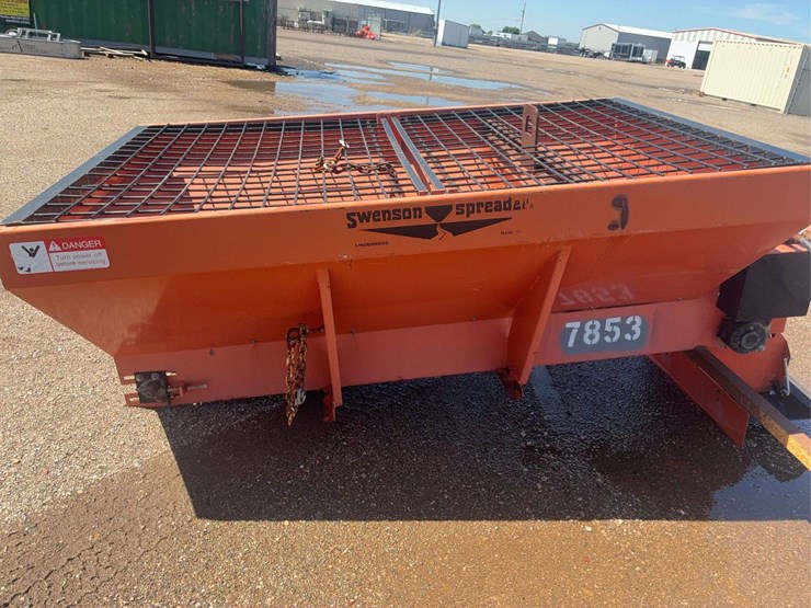 good-roads-2yd-"v"-box-image-7