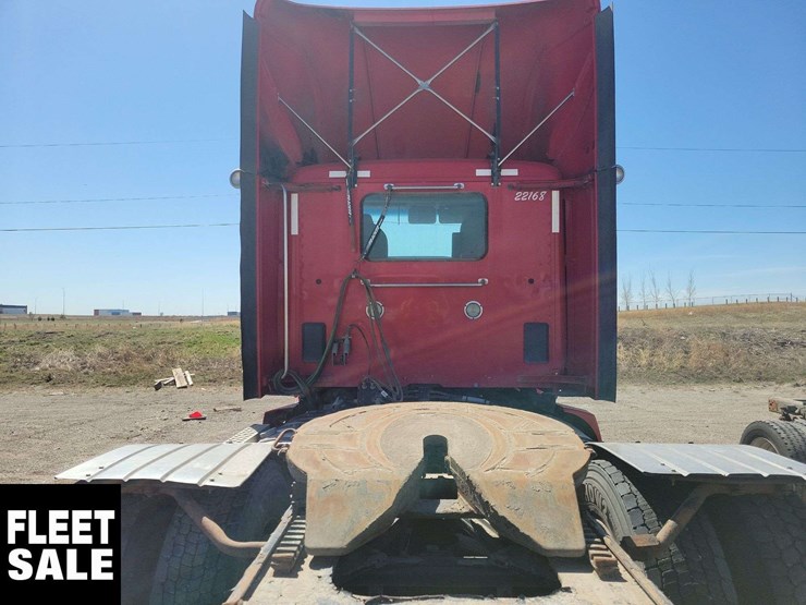 2018-kenworth-t680-image-33