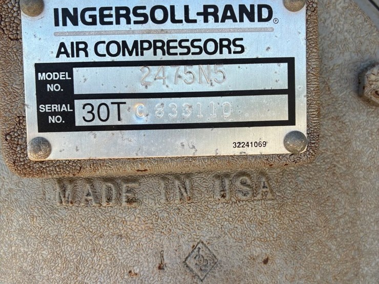 #9935-•-ingersoll-rand-t30-air-compressor-image-7