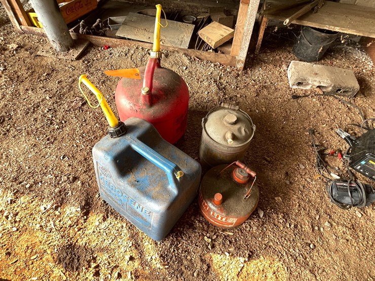#2295-•-(4)-fuel-tanks-image-1