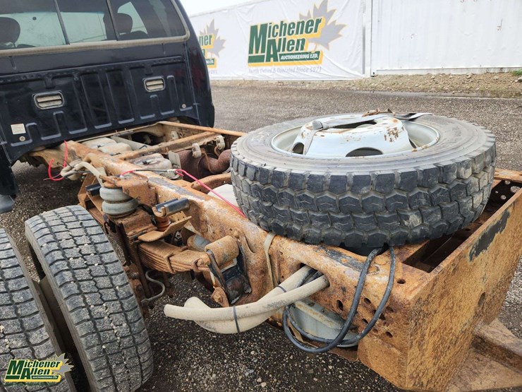2006-ford-f450-image-45