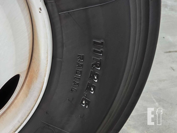2019-ford-f750-image-24