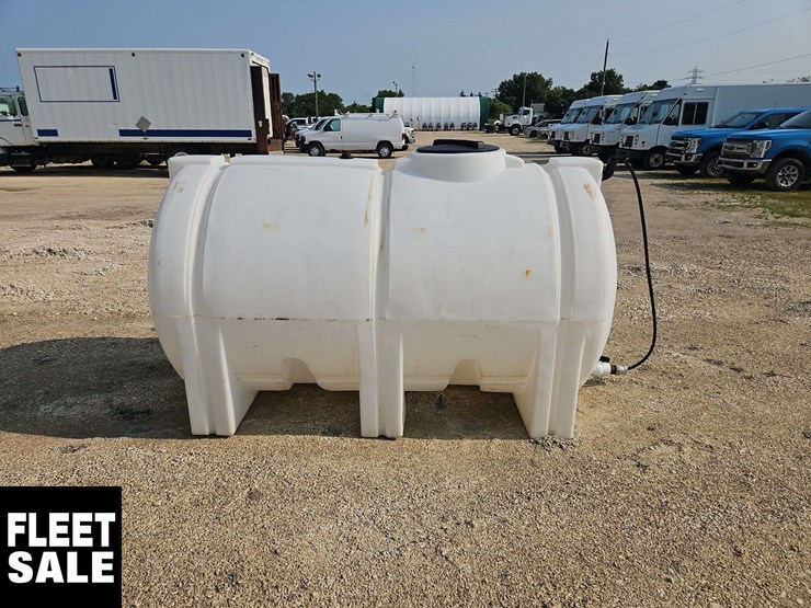 3637lt-holding-tank-image-2