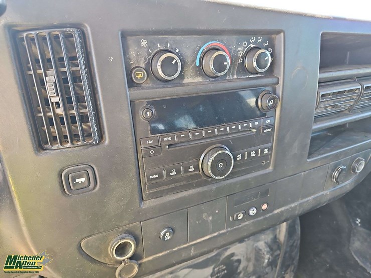 2013-gmc-1500-image-19
