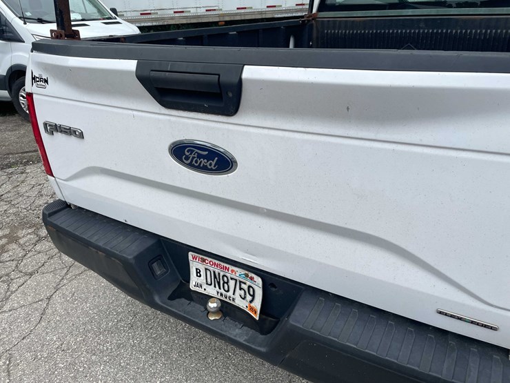 2016-ford-f150-image-26