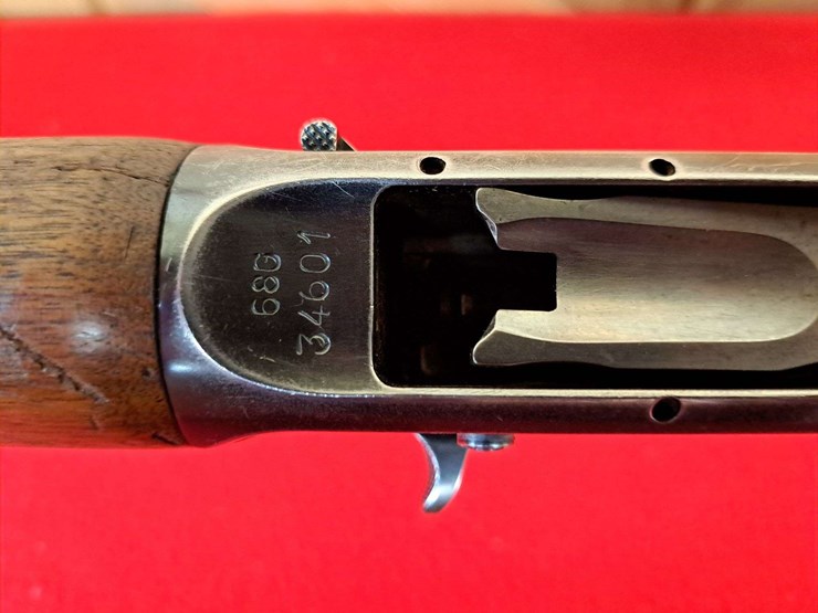 browning-a5-light-twelve-12-gauge-semiauto-shotgun-image-13