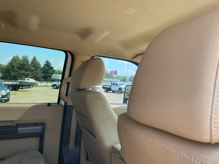 #5816-•-2011-ford-pickup-truck-(sells-with-paperwork-to-obtain-title)-image-30
