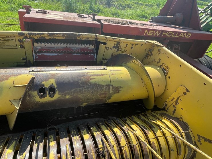 new-holland-880-image-15