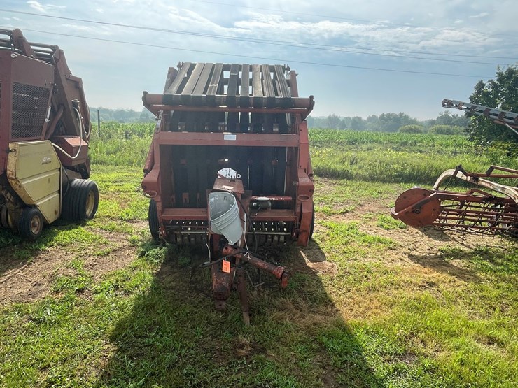 hesston-5500-image-2