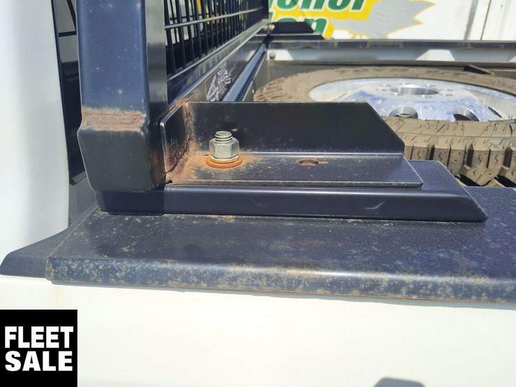2020-ford-f350-image-32