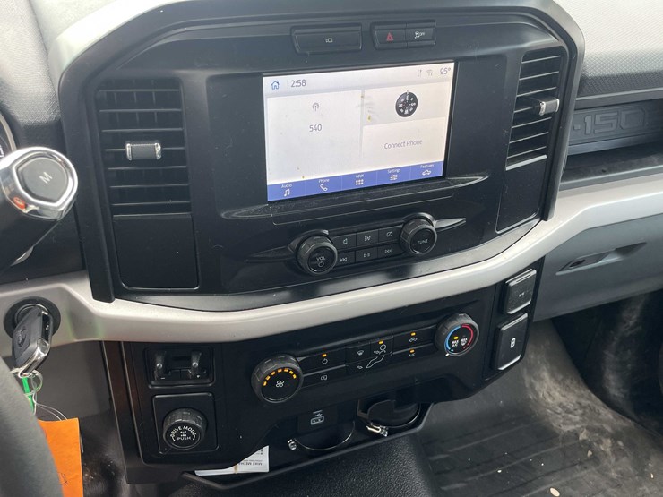 2023-ford-f150-xl-image-48