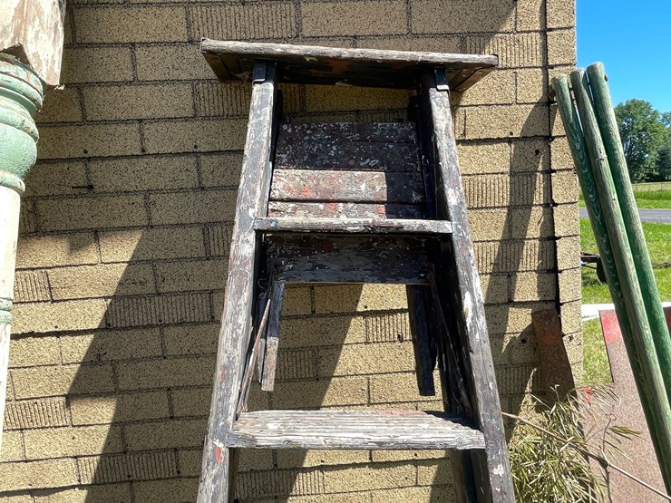 #3233-•-vintage-wood-step-ladder-and-metal-chute-image-17