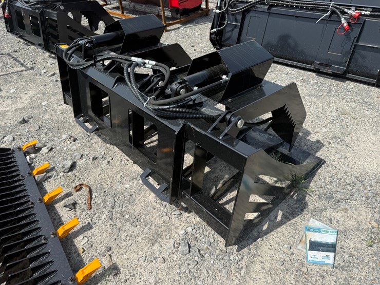#2010-•-unused-future-hwg72-72"-skid-steer-hollow-wood-grabber-c-xxlkzmq2605040-inv#49396-image-1