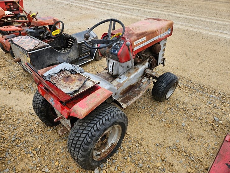 massey-ferguson-12-image-5