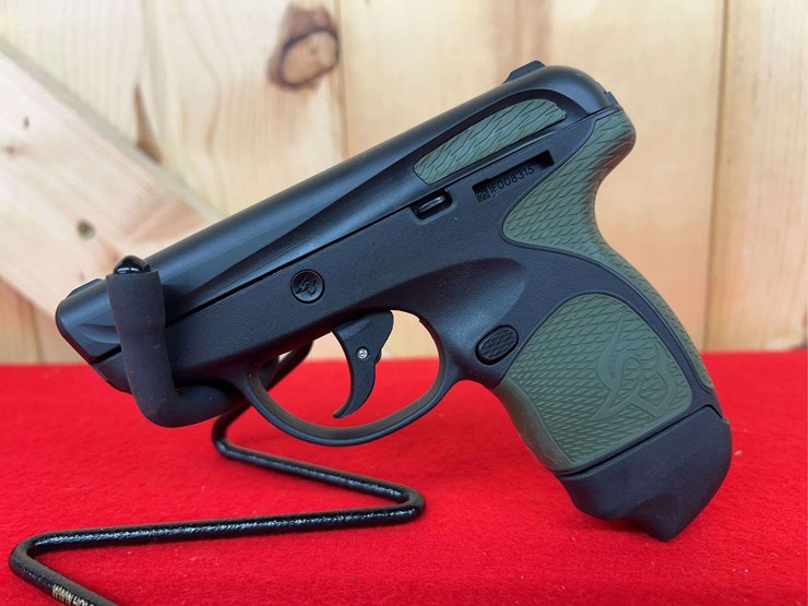taurus-spectrum-.380-acp-semiauto-pistol-image-2