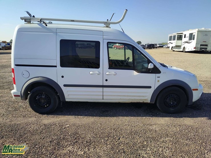 ford-transit-connect-image-11